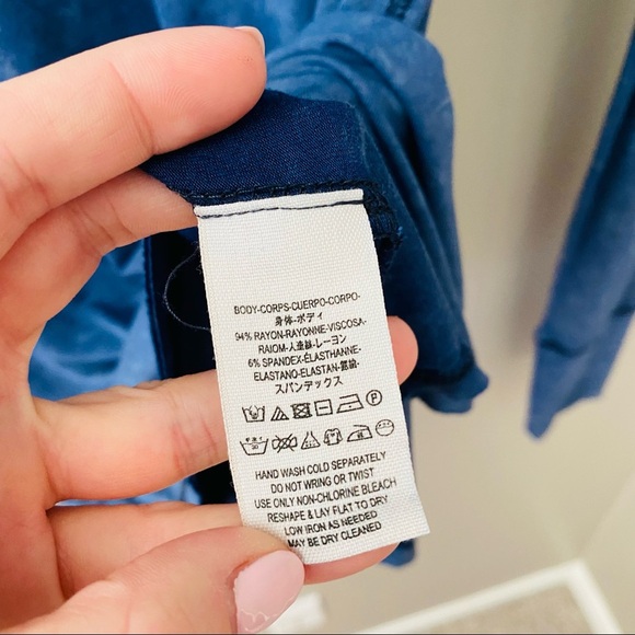 Free People Cosmo Tie Dye Cowl Neck Long Sleeve Top Blue Sz Small - Picture 9 of 9